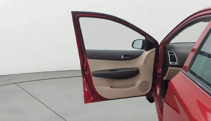 2014 Hyundai i20 SPORTZ 1.2, Petrol, Manual, 50,593 km, LHS Front Door