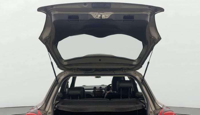 2023 Maruti Swift ZXI CNG, CNG, Manual, 38,643 km, Boot Door Open