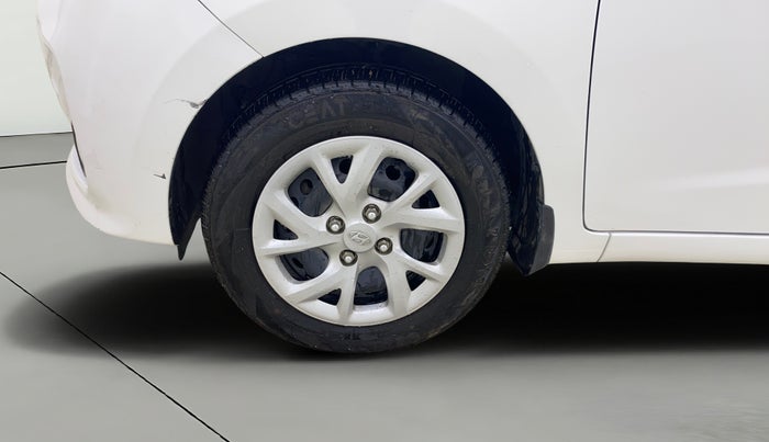 2017 Hyundai Grand i10 SPORTZ 1.2 KAPPA VTVT, Petrol, Manual, 20,125 km, Left Front Wheel