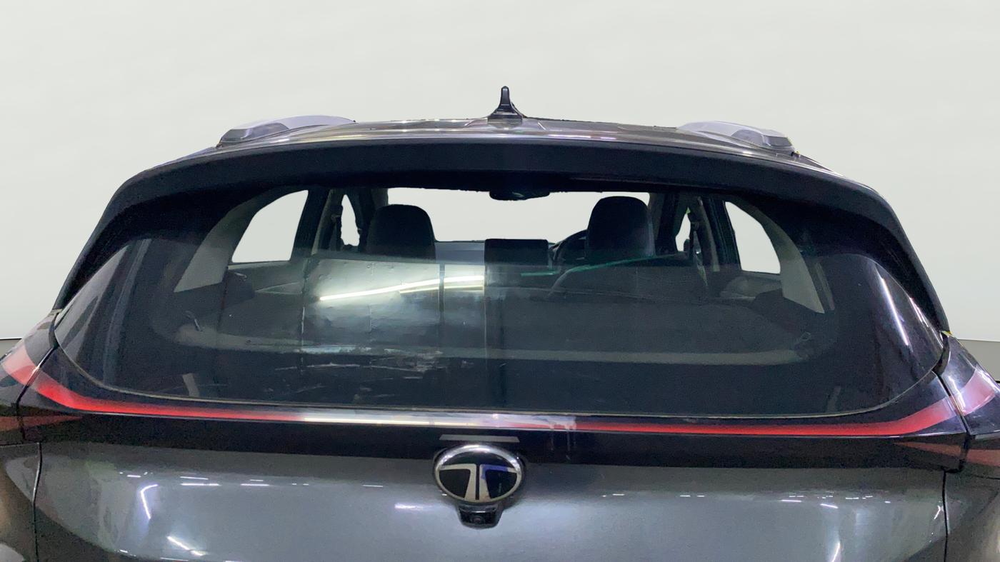 2024 Tata NEXON CREATIVE+ DCA 1.2 PETROL, Petrol, Automatic, 37,395 km, Rear Windshield