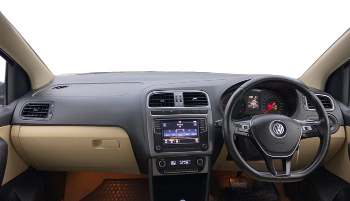 2019 Volkswagen Ameo HIGHLINE PLUS 1.5L AT 16 ALLOY, Diesel, Automatic, 59,455 km, Dashboard