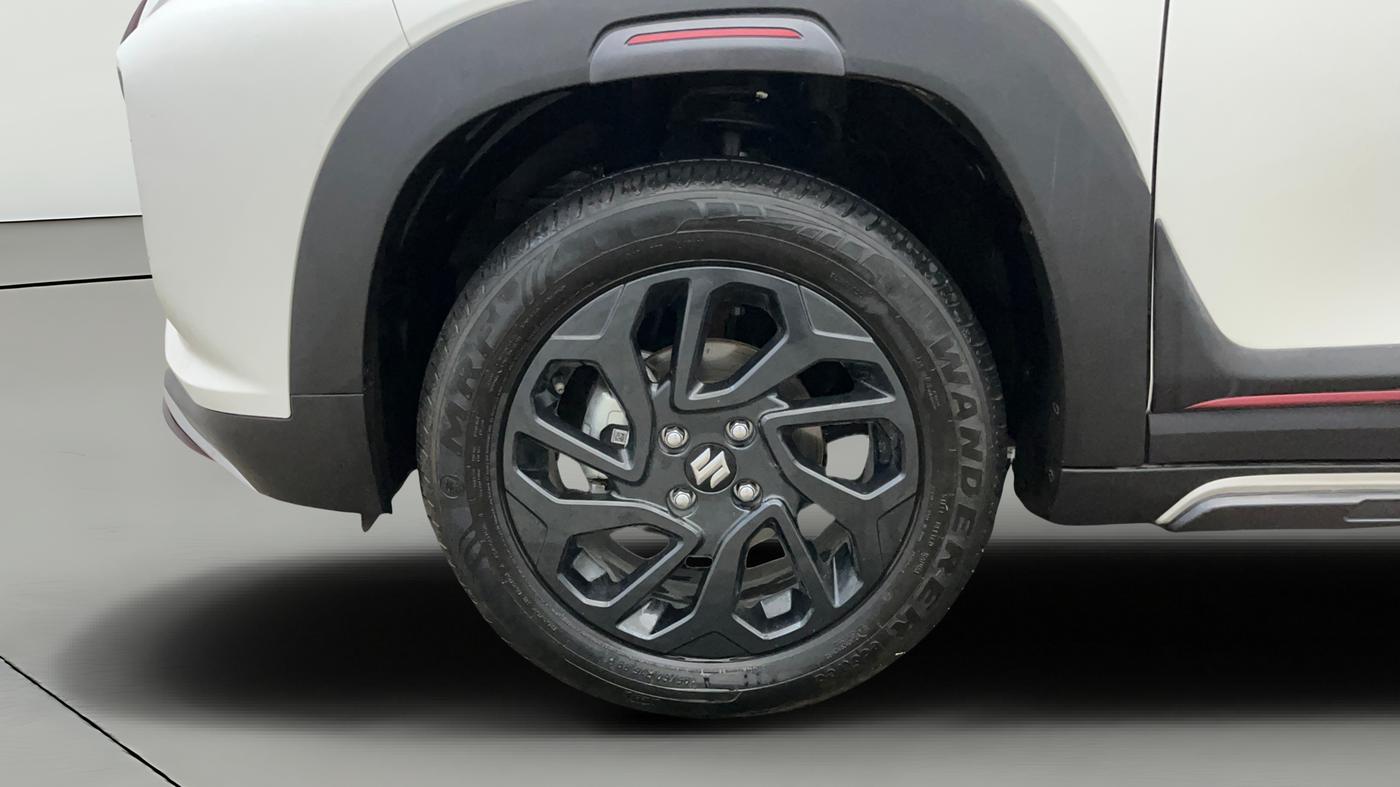 2024 Maruti FRONX ZETA 1.0L TURBO 6 AT, Petrol, Automatic, 6,209 km, Left Front Wheel