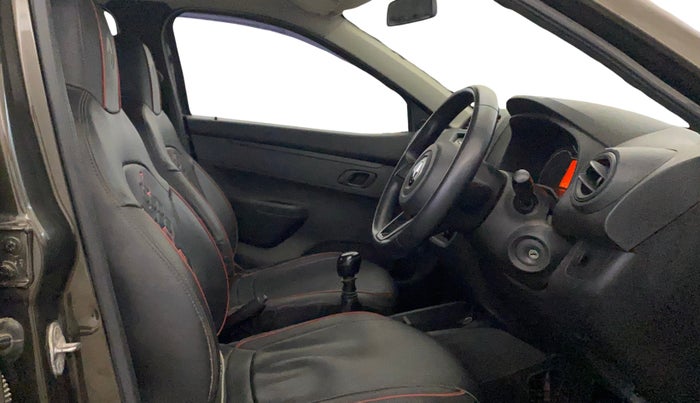 2021 Renault Kwid RXL, Petrol, Manual, 44,904 km, Right Side Front Door Cabin