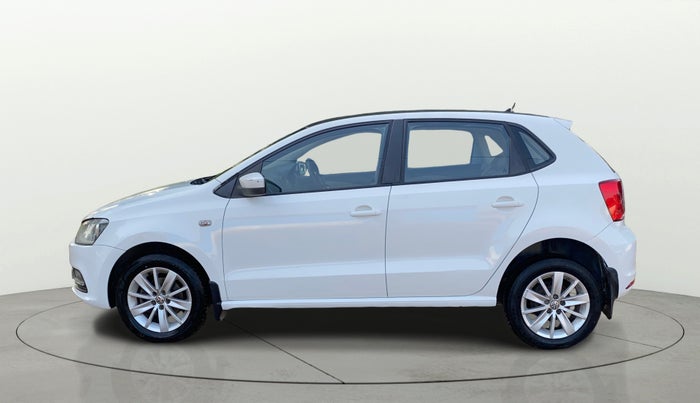 2015 Volkswagen Polo HIGHLINE1.2L, Petrol, Manual, 50,809 km, Left Side