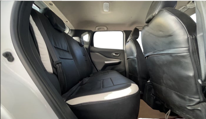 2021 Nissan MAGNITE XL, Petrol, Manual, 9,933 km, Right Side Rear Door Cabin