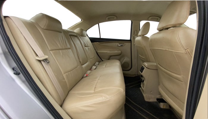 2019 Maruti Ciaz SIGMA 1.5 SHVS MT  PETROL, Petrol, Manual, 21,963 km, Right Side Rear Door Cabin