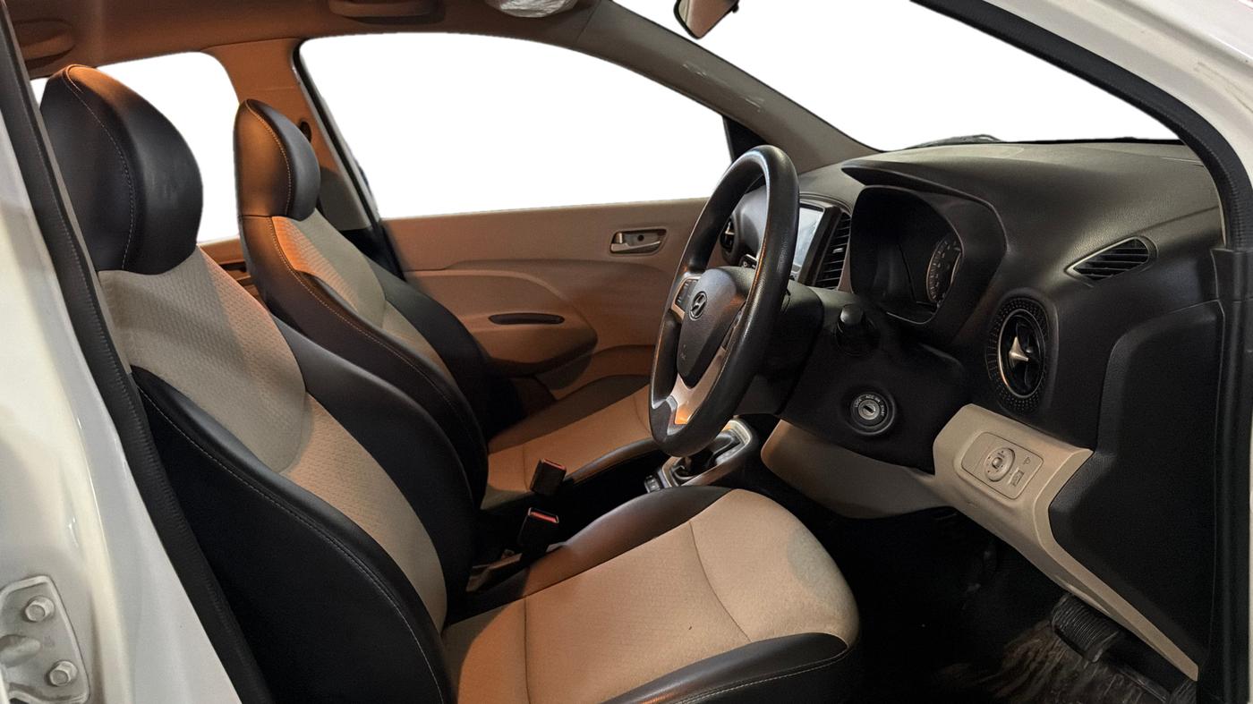 2018 Hyundai NEW SANTRO SPORTZ AMT, Petrol, Automatic, 51,370 km, Right Side Front Door Cabin