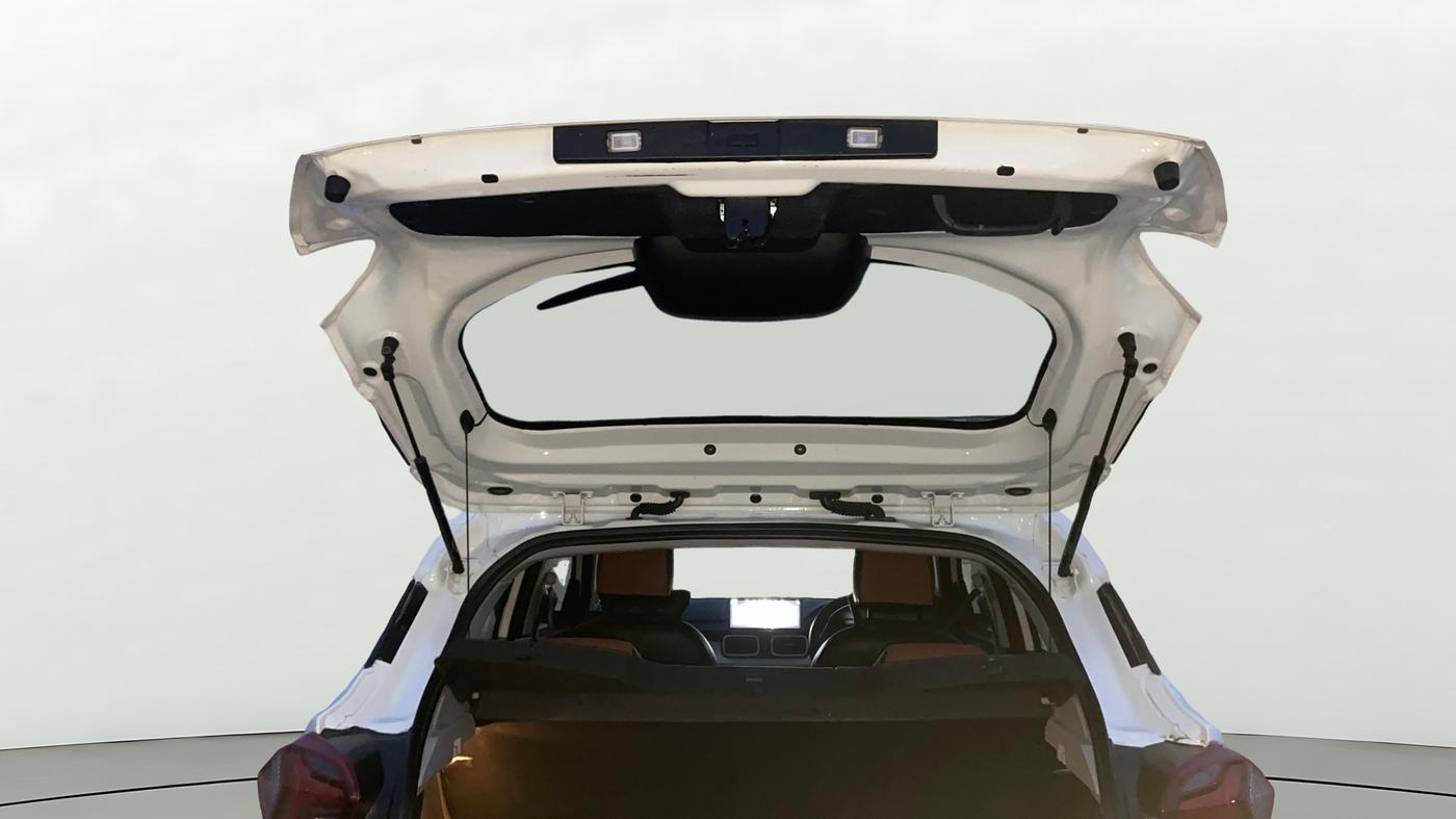 2024 Tata PUNCH ACCOMPLISHED SUNROOF MT, Petrol, Manual, 22,609 km, Boot Door Open