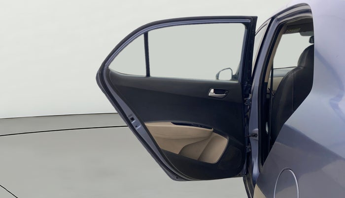 2015 Hyundai Xcent SX 1.2, Petrol, Manual, 1,20,441 km, LHS Rear Door