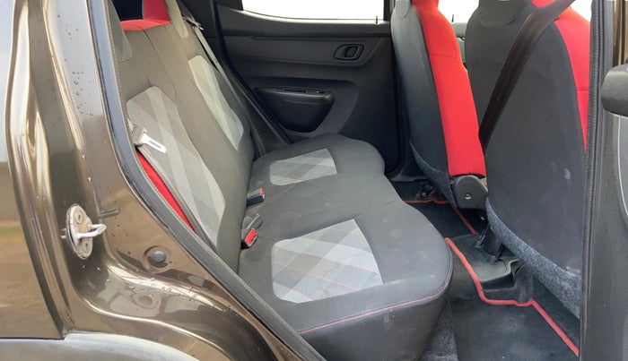 2020 Renault Kwid RXT 1.0 AMT (O), Petrol, Automatic, 23,783 km, Right Side Rear Door Cabin
