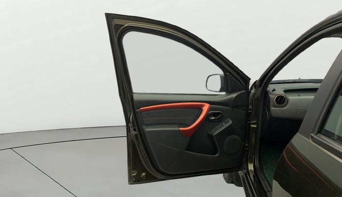 2017 Renault Duster 85 PS RXS MT DIESEL, Diesel, Manual, 1,40,934 km, LHS Front Door