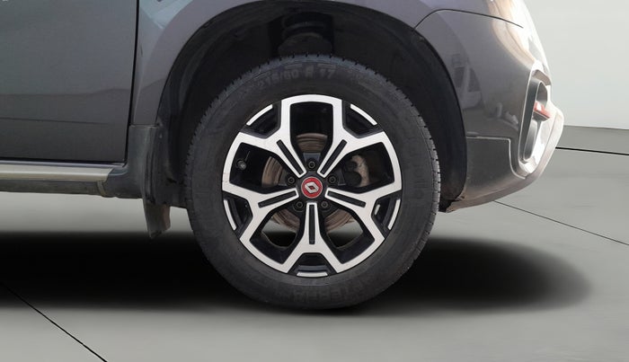 2020 Renault Duster RXZ 1.3 TURBO PETROL MT, Petrol, Manual, 34,950 km, Right Front Wheel