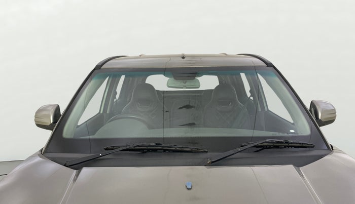 2017 Mahindra KUV 100 NXT K4+ P 6 STR, Petrol, Manual, 35,751 km, Front Windshield