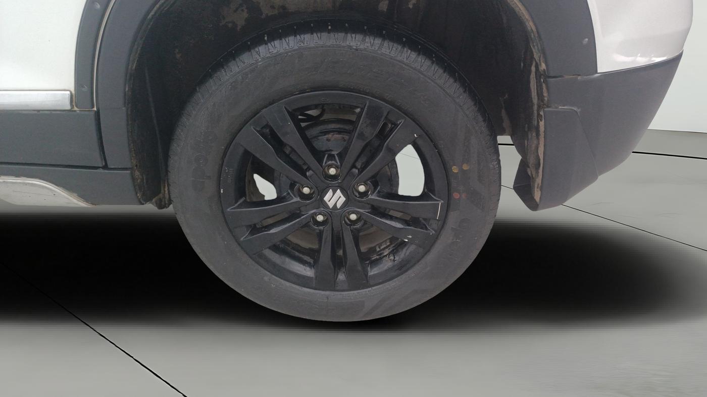 2019 Maruti Vitara Brezza ZDI PLUS, Diesel, Manual, 69,823 km, Left Rear Wheel