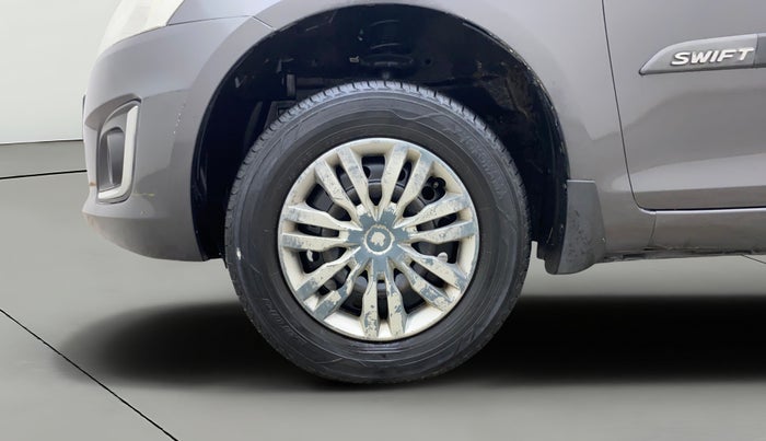 2015 Maruti Swift VXI, Petrol, Manual, 1,00,670 km, Left Front Wheel