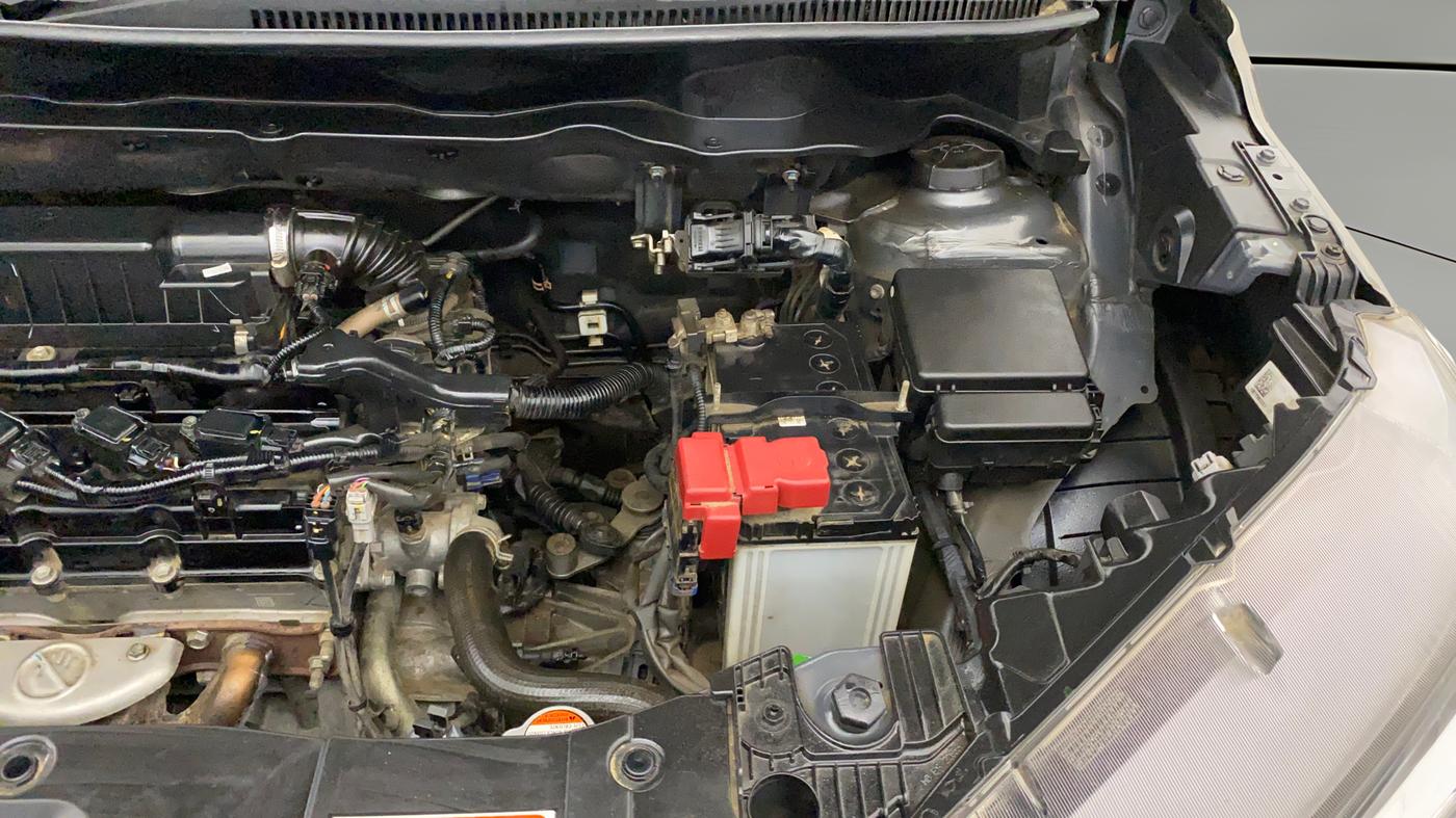 2021 Maruti XL6 ZETA MT, Petrol, Manual, 38,169 km, Engine View - Left