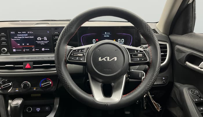 2024 KIA SELTOS  HTK 1.5 PETROL MT, Petrol, Manual, 26,613 km, Steering Wheel Close Up