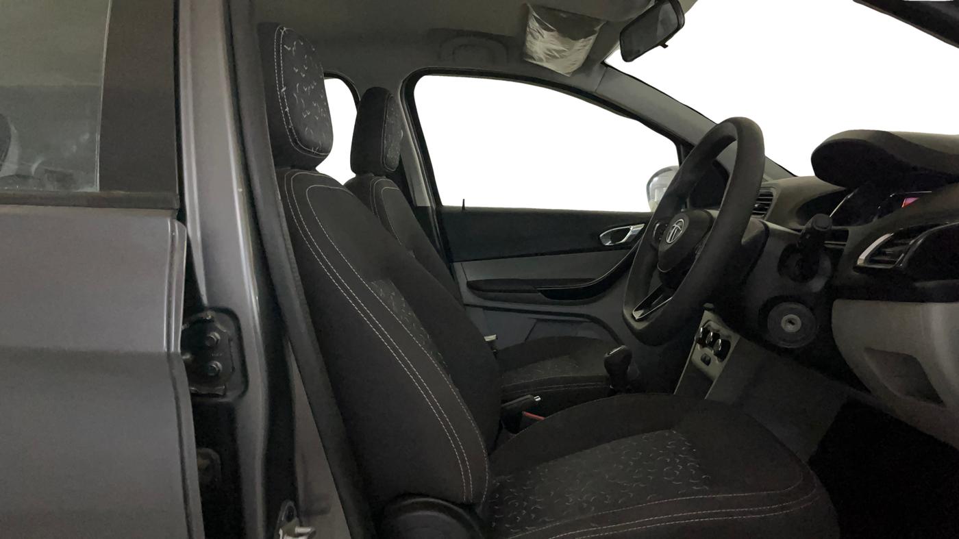2020 Tata Tiago XZ PETROL, Petrol, Manual, 37,874 km, Right Side Front Door Cabin