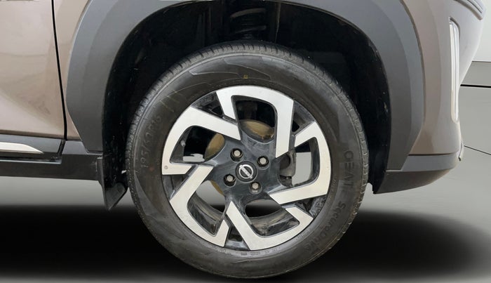 2022 Nissan MAGNITE XV MT, Petrol, Manual, 11,869 km, Right Front Wheel