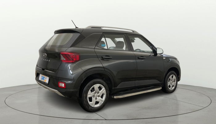2019 Hyundai VENUE S 1.2, Petrol, Manual, 28,246 km, Right Back Diagonal
