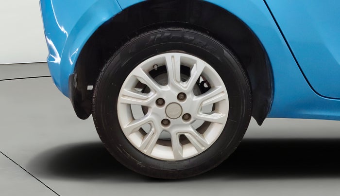 2016 Tata Tiago XZ PETROL, Petrol, Manual, 74,162 km, Right Rear Wheel