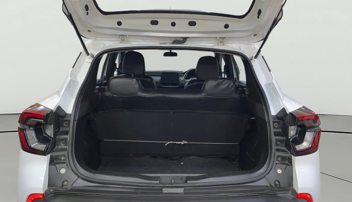 2022 Renault Kiger RXE MT, Petrol, Manual, 16,180 km, Boot Open Zoomed View