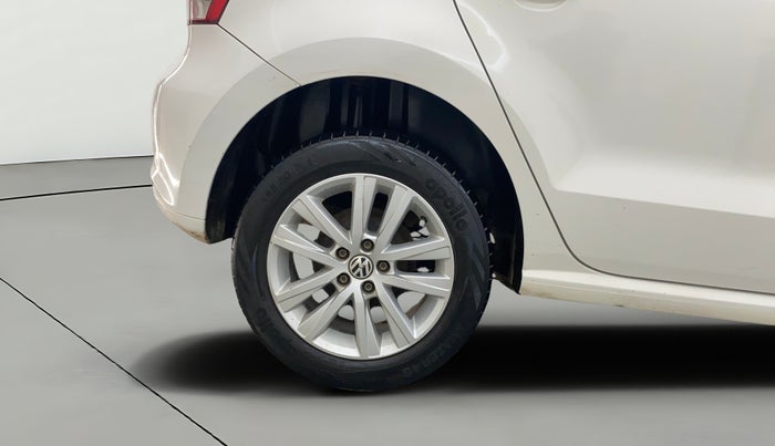 2013 Volkswagen Polo HIGHLINE DIESEL, Diesel, Manual, 88,482 km, Right Rear Wheel