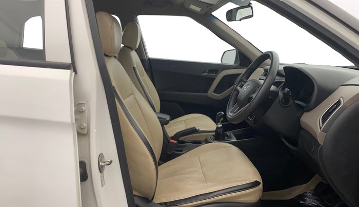 2017 Hyundai Creta SX PLUS 1.6 DIESEL, Diesel, Manual, 64,079 km, Right Side Front Door Cabin