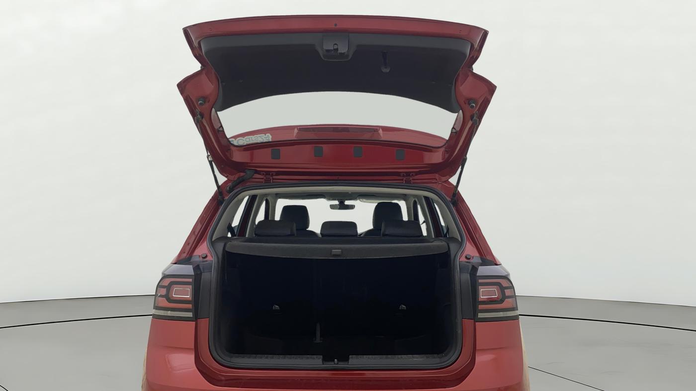 2022 Volkswagen TAIGUN TOPLINE 1.0 TSI AT, Petrol, Automatic, 44,705 km, Boot Door Open