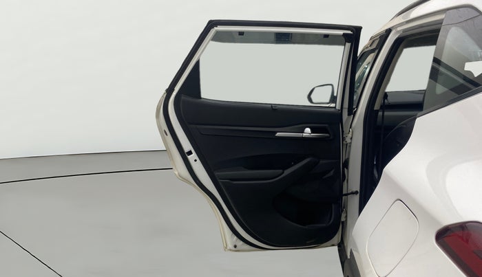 2019 KIA SELTOS HTK PLUS 1.5, Petrol, Manual, 79,481 km, LHS Rear Door