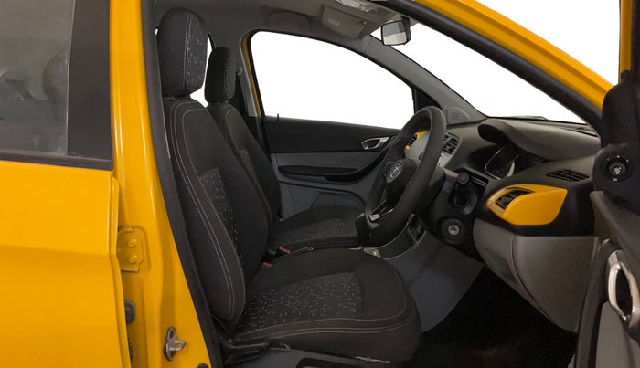 2020 Tata Tiago XZA PLUS PETROL, Petrol, Automatic, 28,897 km, Right Side Front Door Cabin