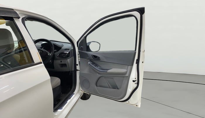 2023 Tata TIGOR XMA PETROL, Petrol, Automatic, 10,177 km, RHS Front Door