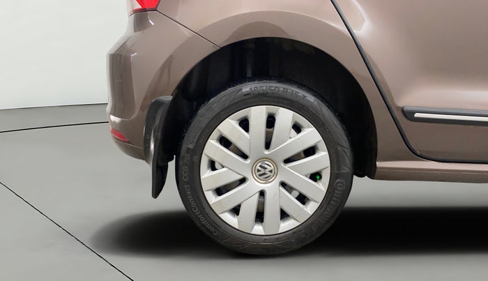 2017 Volkswagen Polo COMFORTLINE 1.2L, Petrol, Manual, 76,943 km, Right Rear Wheel