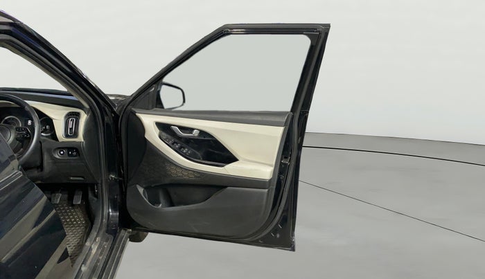 2021 Hyundai Creta SX EXECUTIVE 1.5 PETROL, Petrol, Manual, 81,839 km, RHS Front Door