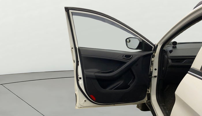 2024 Tata NEXON Smart Plus S 1.2 iCNG, CNG, Manual, 22,604 km, LHS Front Door