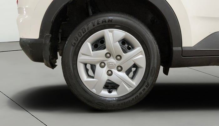 2021 Hyundai VENUE S+ 1.2, Petrol, Manual, 45,320 km, Right Rear Wheel