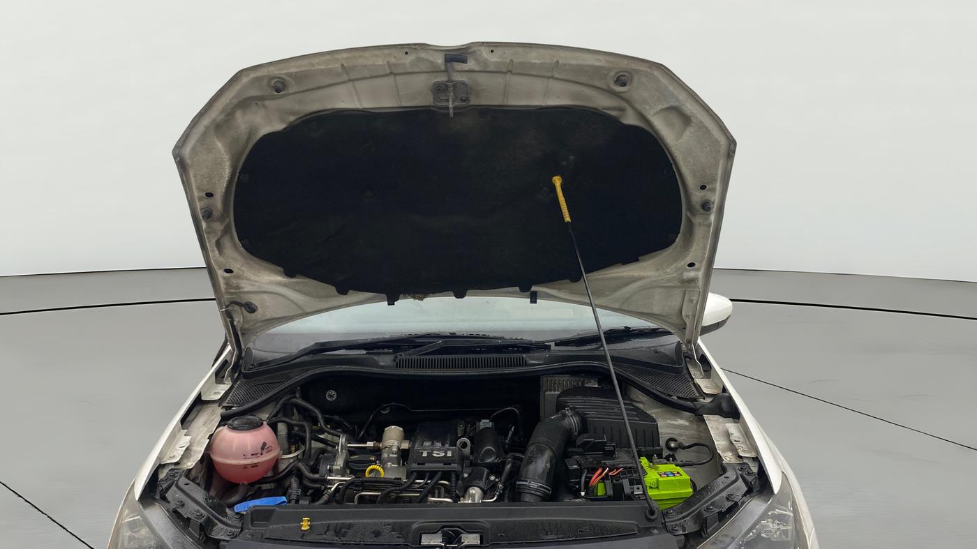 2019 Volkswagen Vento HIGHLINE PLUS 1.2 AT, Petrol, Automatic, 63,390 km, Open Bonet