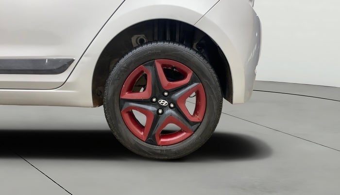 2017 Hyundai Elite i20 ASTA 1.4 CRDI, Diesel, Manual, 68,595 km, Left Rear Wheel