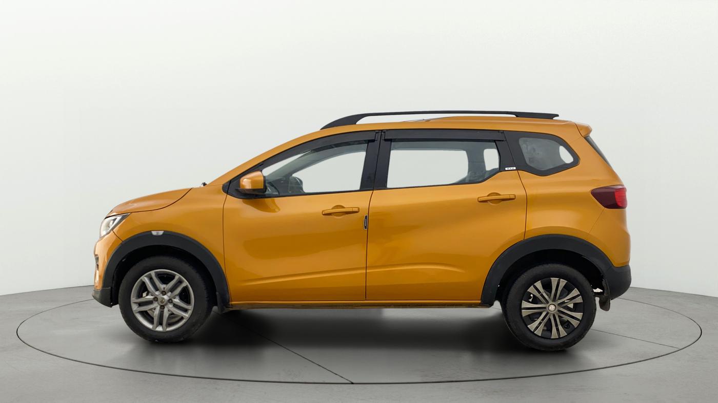 2020 Renault TRIBER RXZ AMT, Petrol, Automatic, 65,431 km, Left Side