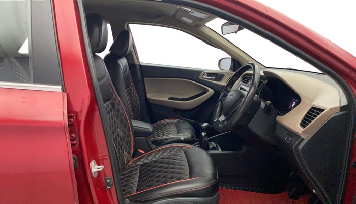 2016 Hyundai Elite i20 ASTA 1.2 (O), Petrol, Manual, 67,676 km, Right Side Front Door Cabin