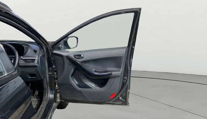 2024 Tata NEXON Fearless Plus S 1.2 Revotron 7DCA Dark Edition, Petrol, Automatic, 7,773 km, RHS Front Door