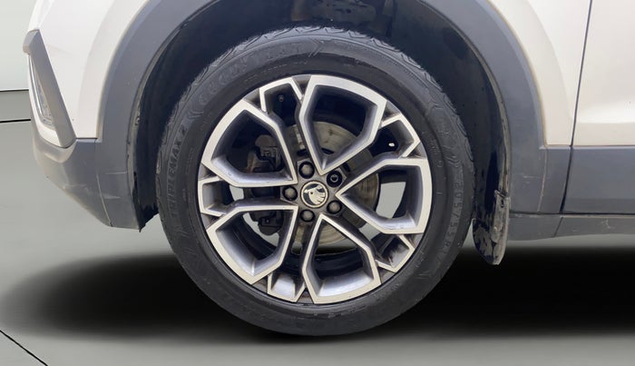 2021 Skoda KUSHAQ STYLE 1.0L TSI MT, Petrol, Manual, 57,767 km, Left Front Wheel