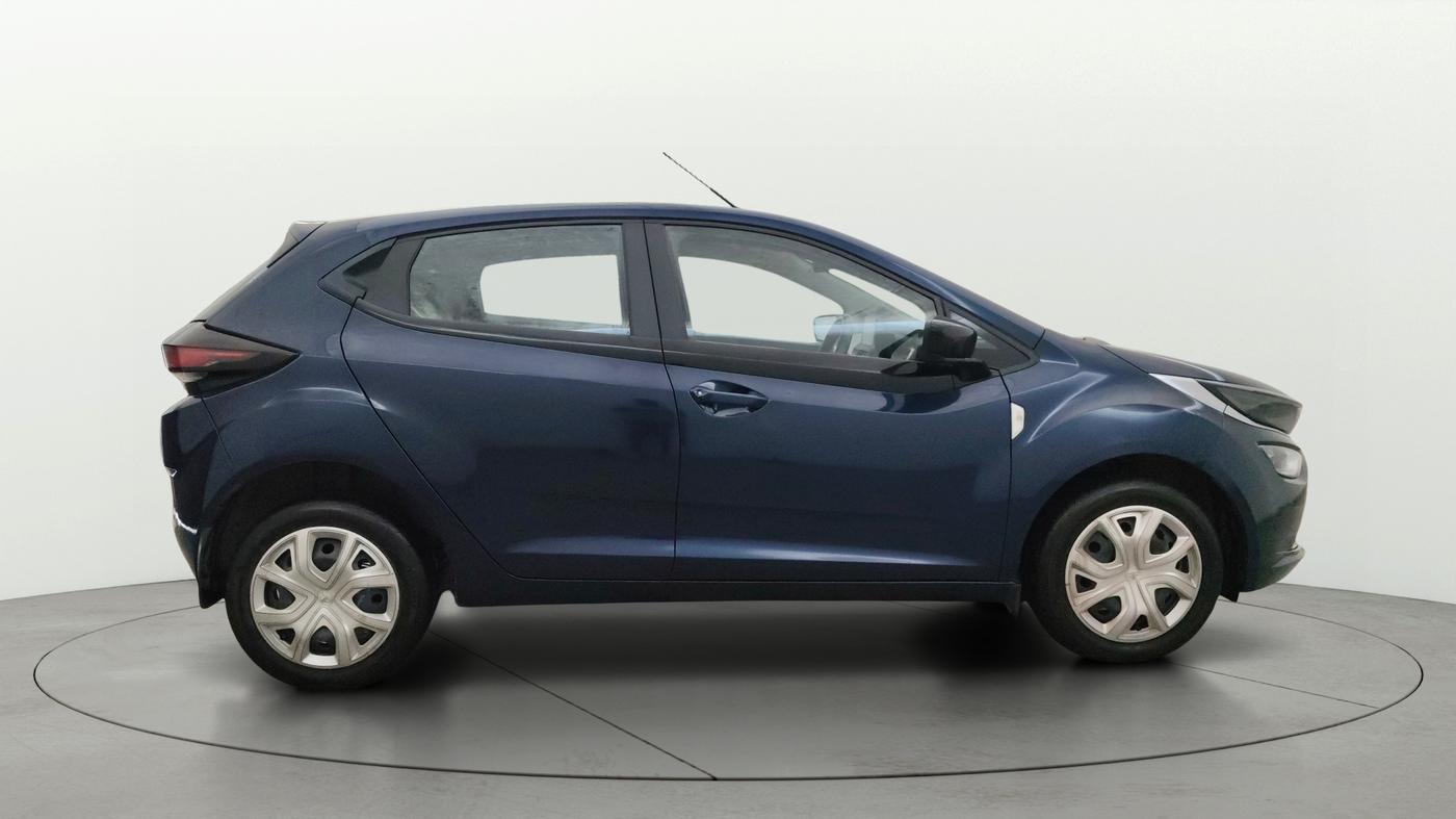 2022 Tata ALTROZ XTA, Petrol, Automatic, 36,238 km, Right Side View