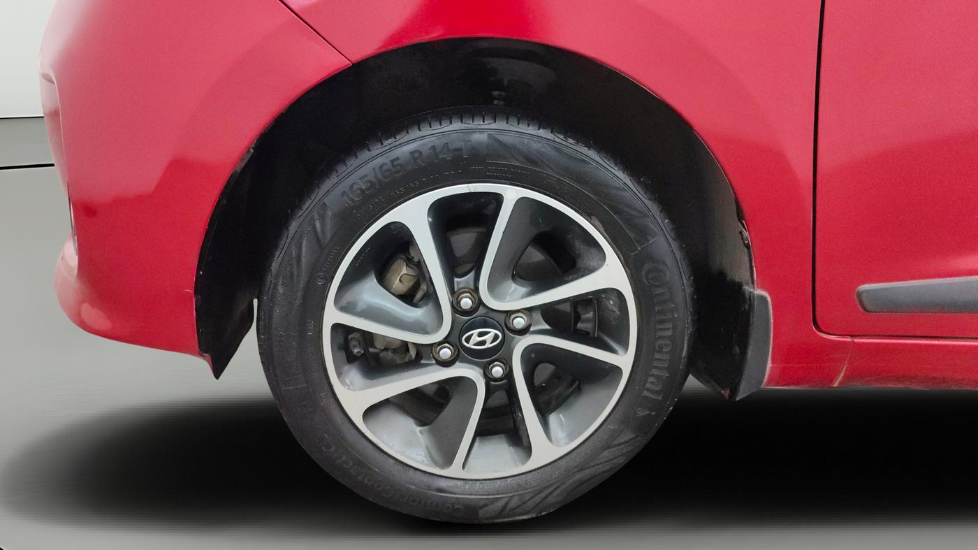 2017 Hyundai Grand i10 SPORTZ (O) AT 1.2 KAPPA VTVT, Petrol, Automatic, 95,534 km, Left Front Wheel