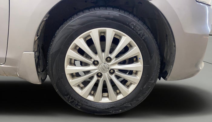 2016 Maruti Ciaz ZXI AT, Petrol, Automatic, 98,888 km, Right Front Wheel