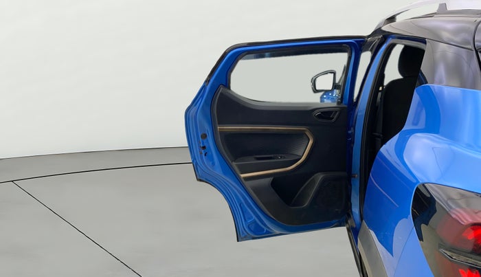 2021 Renault Kiger RXT 1.0 TURBO MT DUAL TONE, Petrol, Manual, 13,273 km, LHS Rear Door