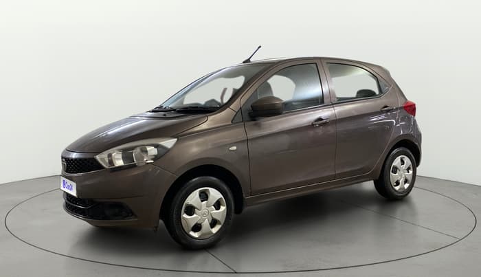2017 Tata Tiago XT PETROL, Petrol, Manual, 28,677 km, Left Front Diagonal