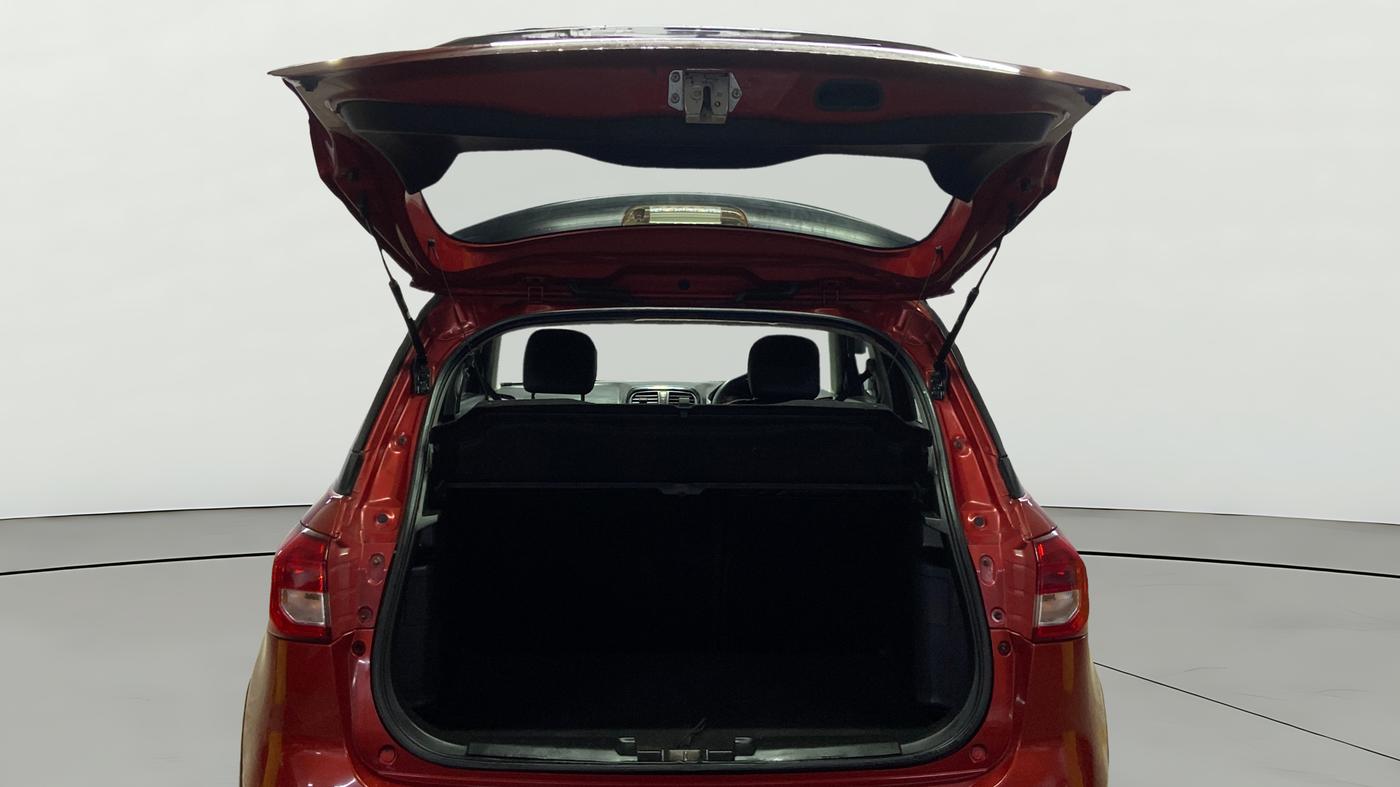 2018 Maruti Vitara Brezza ZDI AMT, Diesel, Automatic, 70,878 km, Boot Door Open