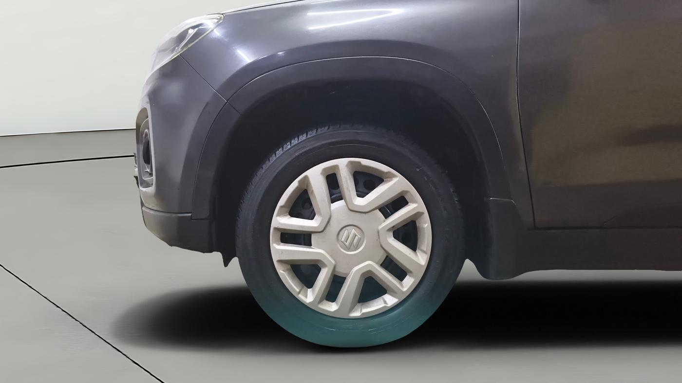2021 Maruti Vitara Brezza VXI, Petrol, Manual, 54,204 km, Left Front Wheel