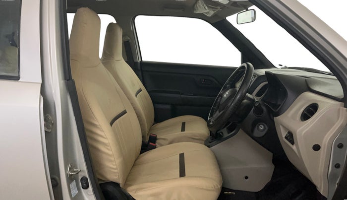 2019 Maruti New Wagon-R LXI CNG 1.0, CNG, Manual, 73,903 km, Right Side Front Door Cabin